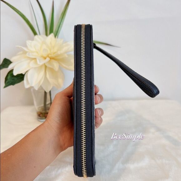 Coach Dempsey Large Phone Wallet With Garden Plaid Print And Coach Patch - Picture 3 of 5